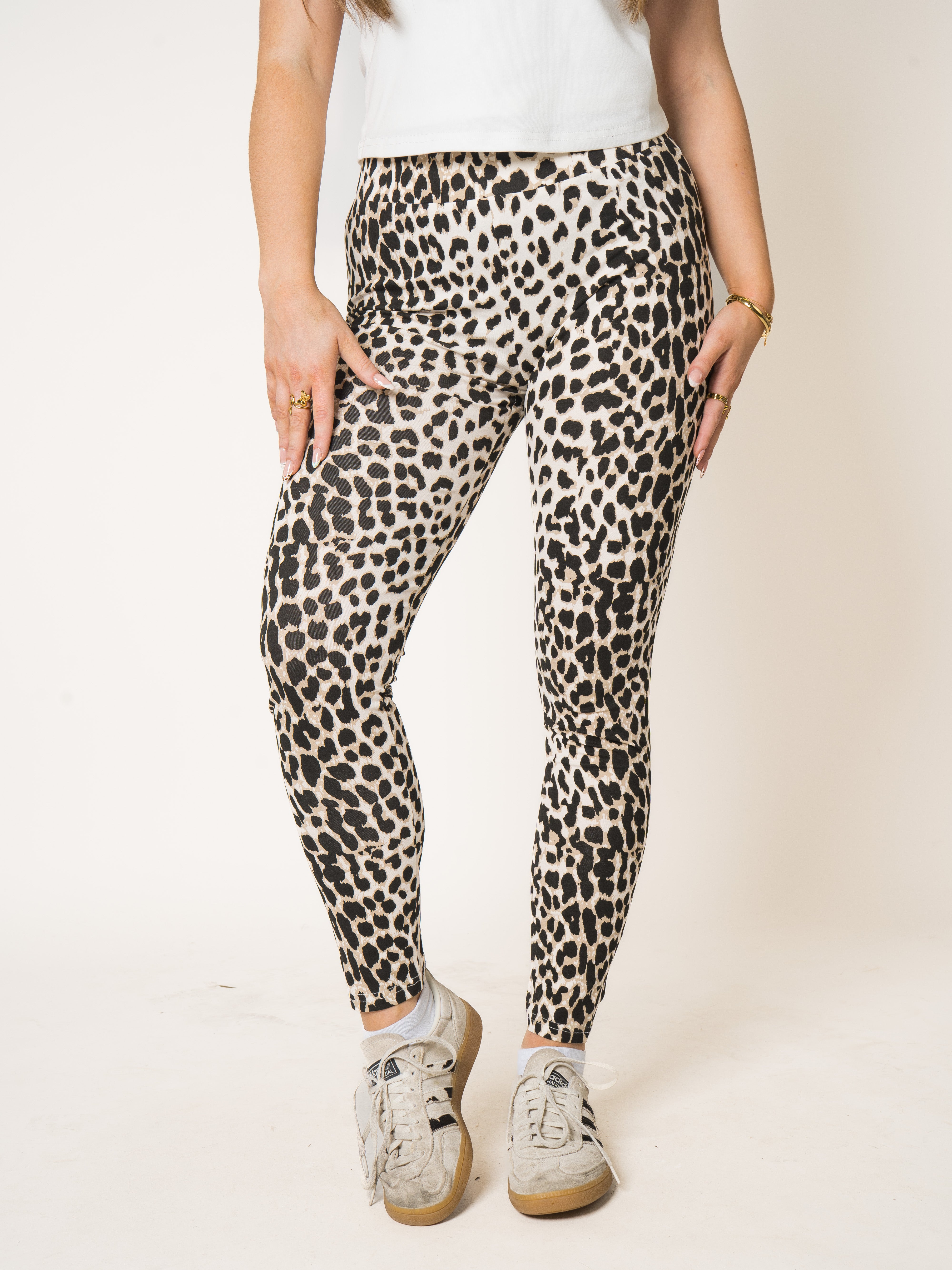 Into the Wild Leo Leggins