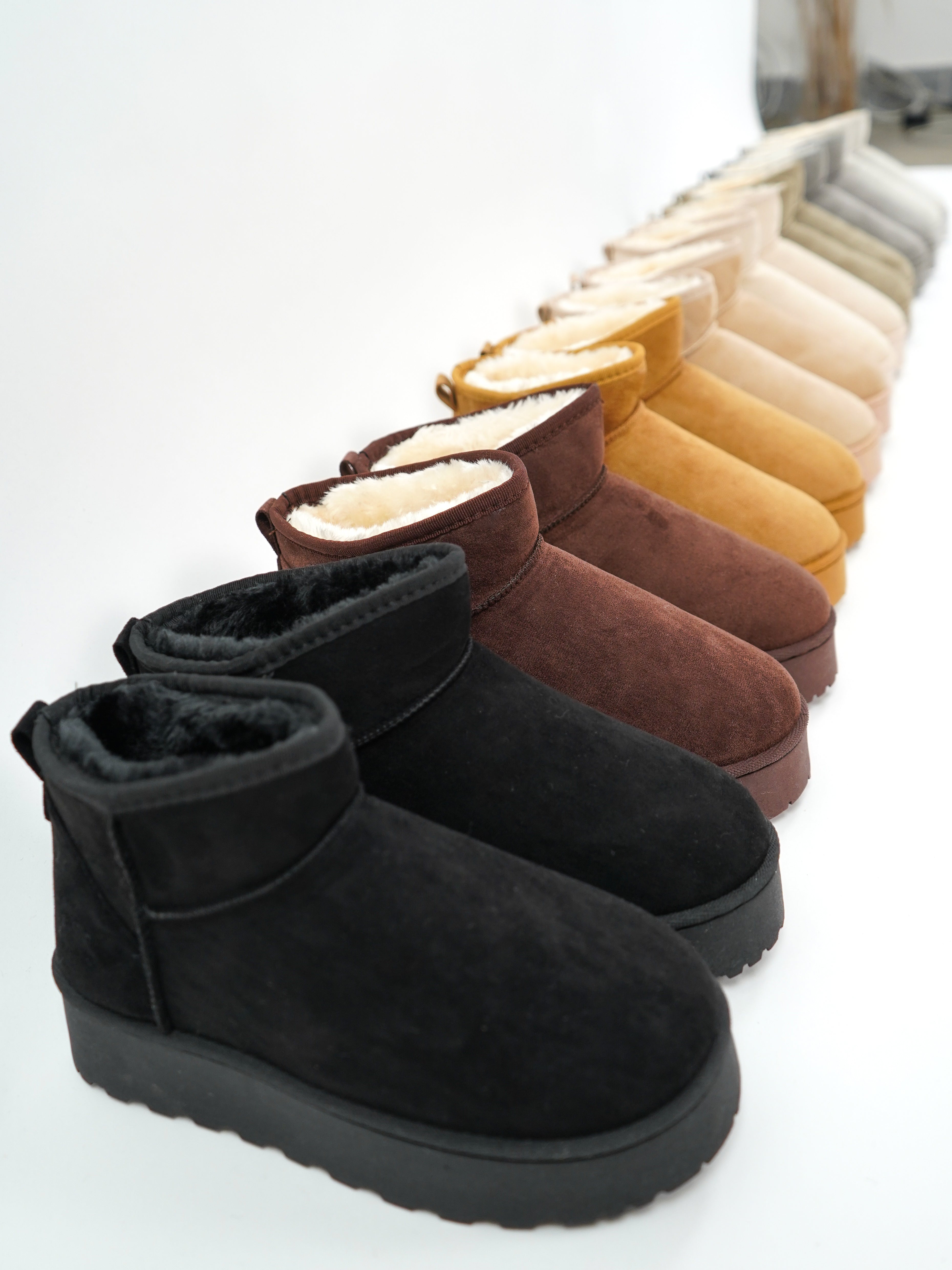 Classic Mini Boots - Camel