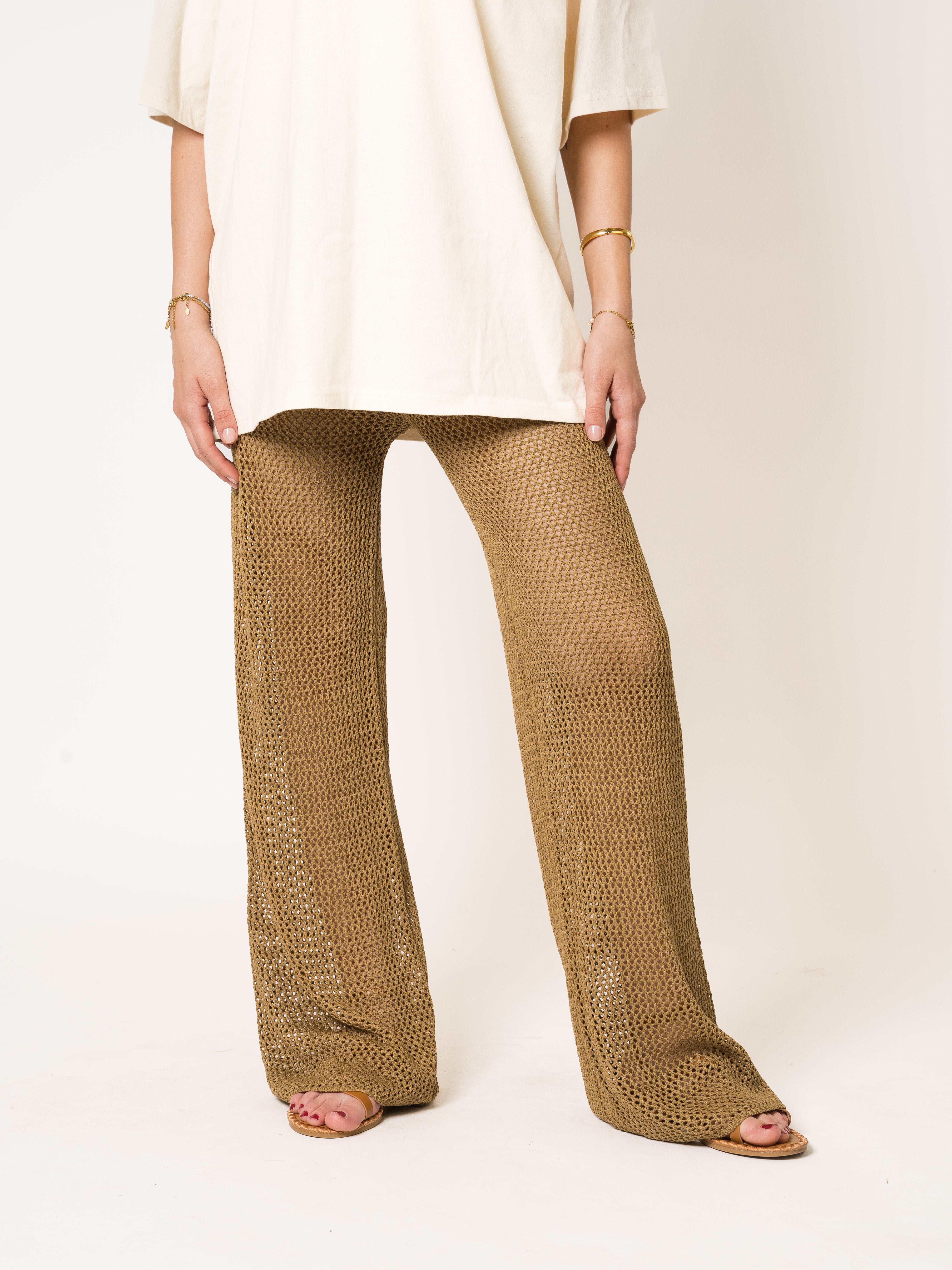 #Farbe_Khaki