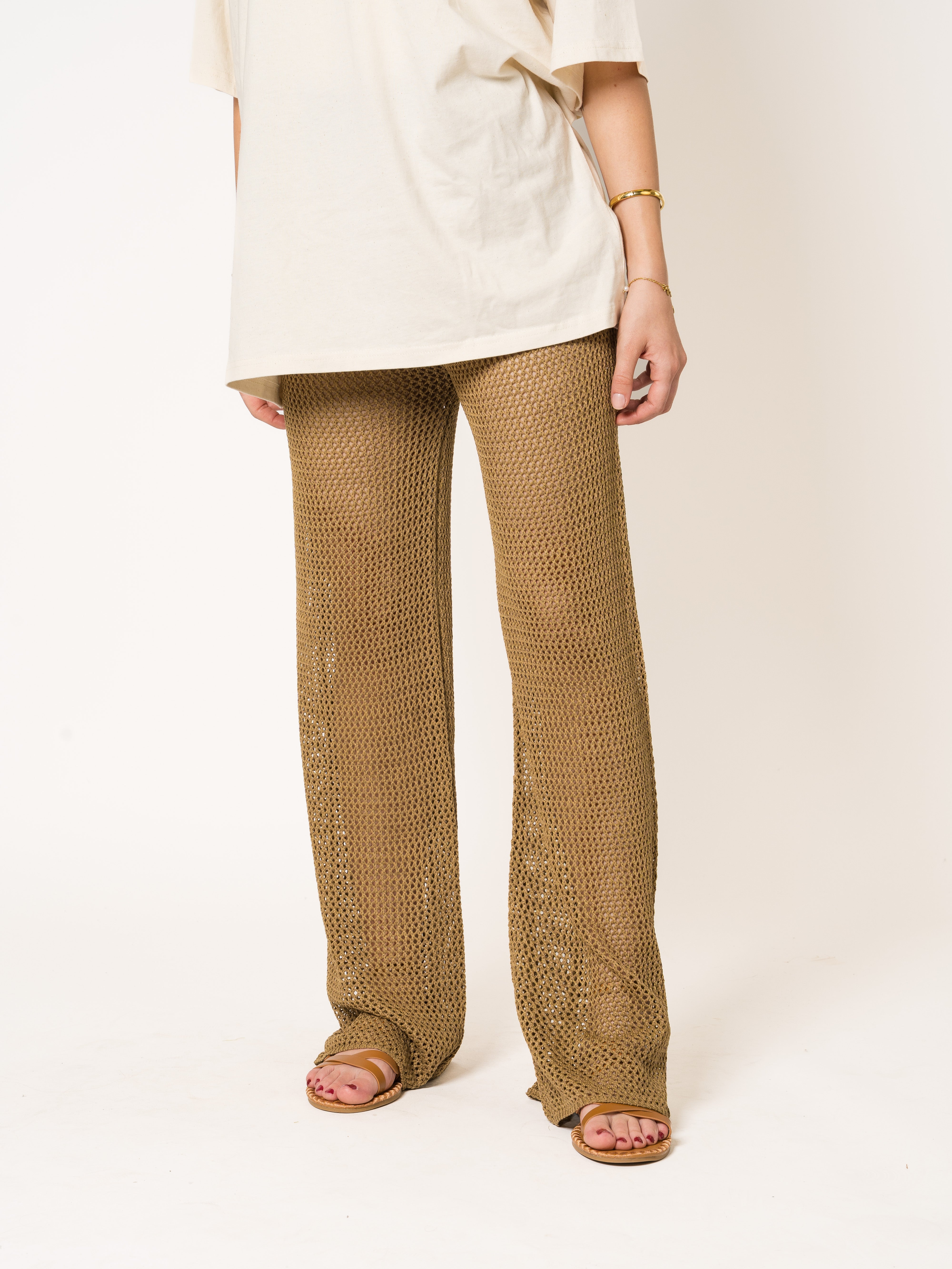 #Farbe_Khaki